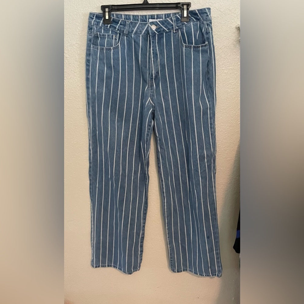 Forever 21 Size 31 Wide Leg Striped Jeans NWOT